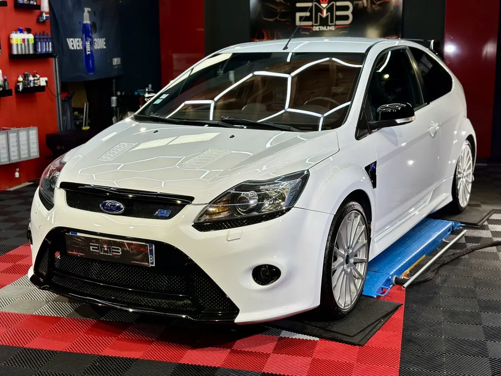 rénovation carrosserie lyon spécialiste du traitement céramique ouest lyonnais 