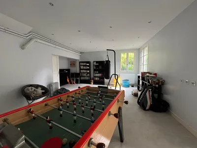 Sous so; avec partie bureau/ buanderie / dépendance ideal famillen chez Helix immobilier Le Vesinet