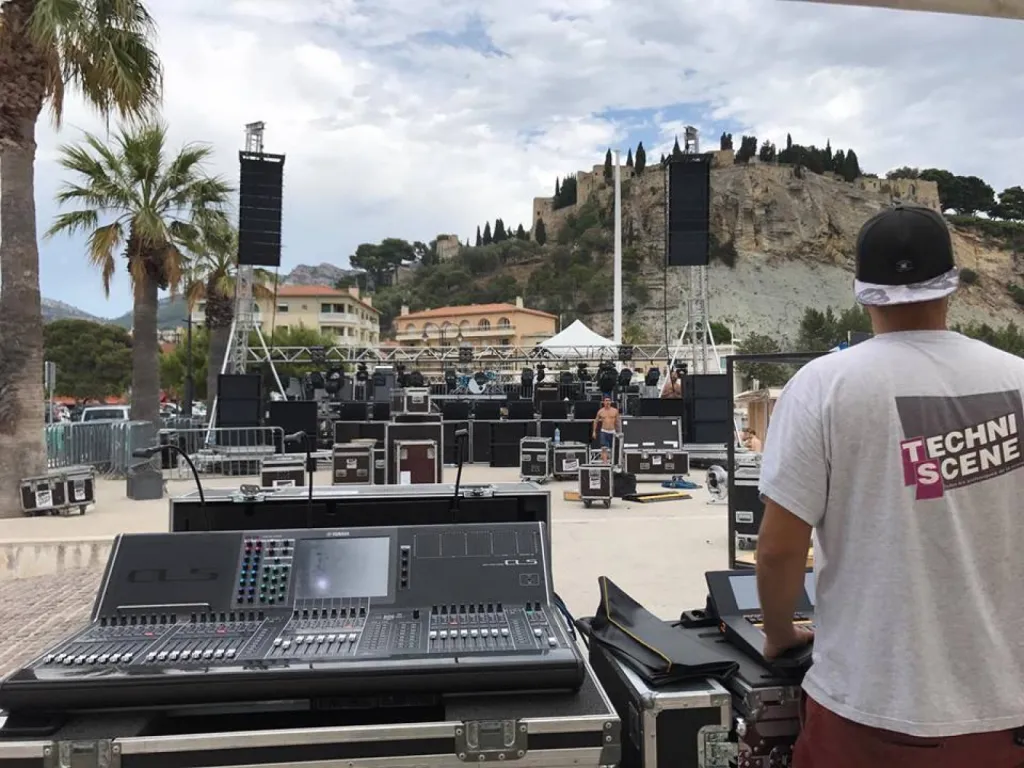 Location, vente et réparation de matériel sono et éclairage dans les Bouches du Rhône