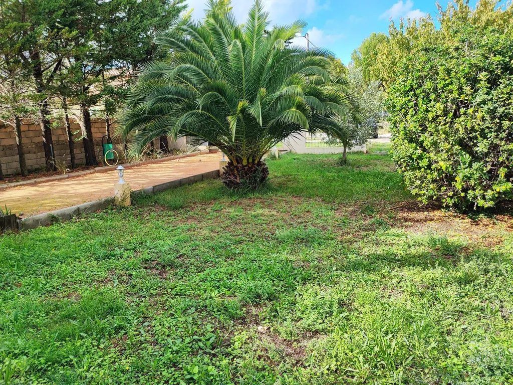 BIEN NON DISPONIBLE CAR VENDU  proche centre ville de Puget-Ville, terrain de 384 m²