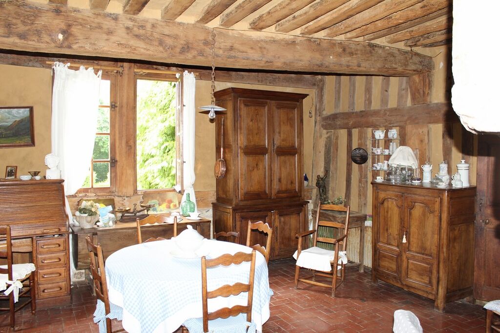 Acquérir un manoir et ses dépendances dans le calvados 14