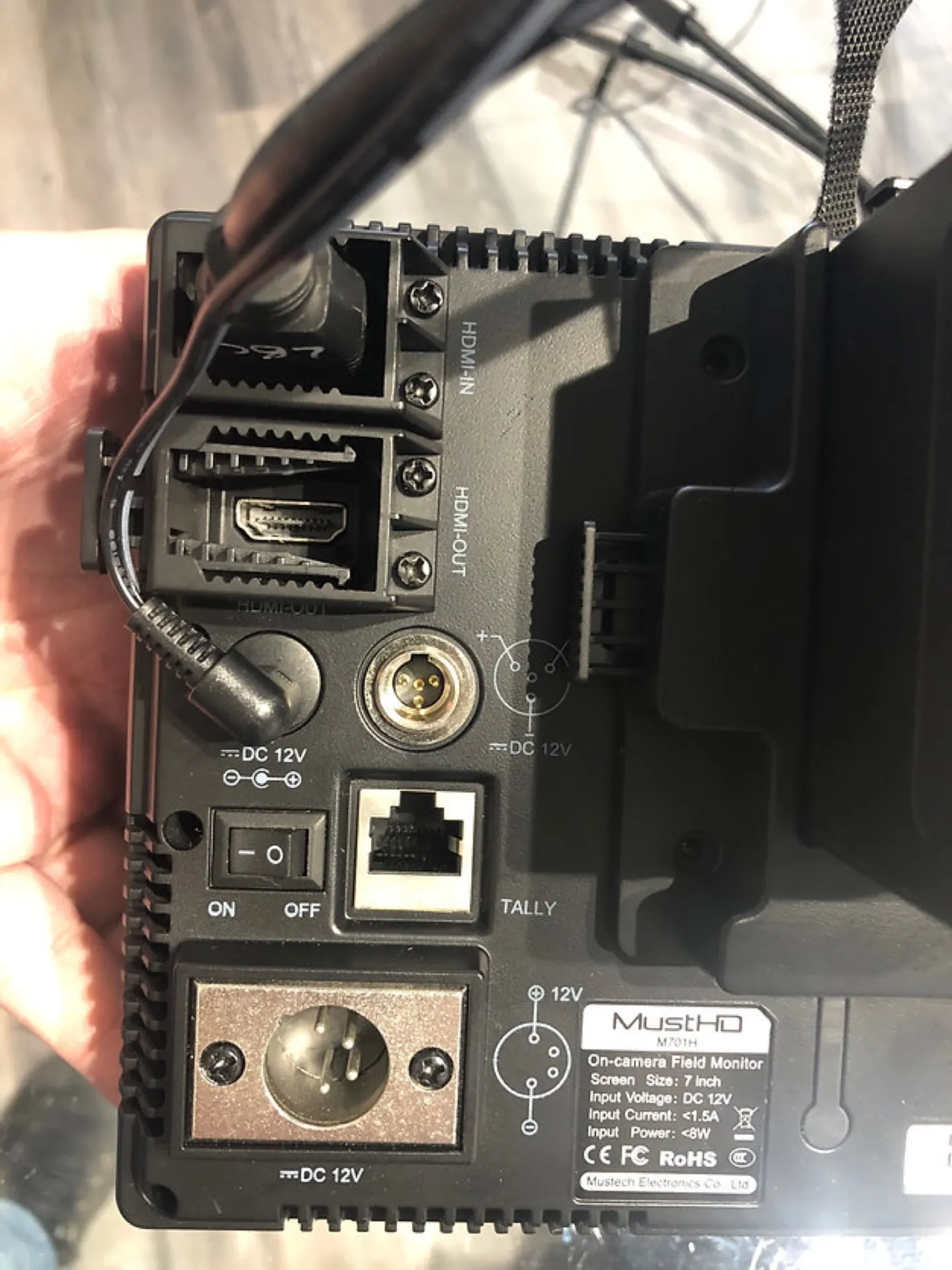 location moniteur hdmi à nice dans les alpes maritimes