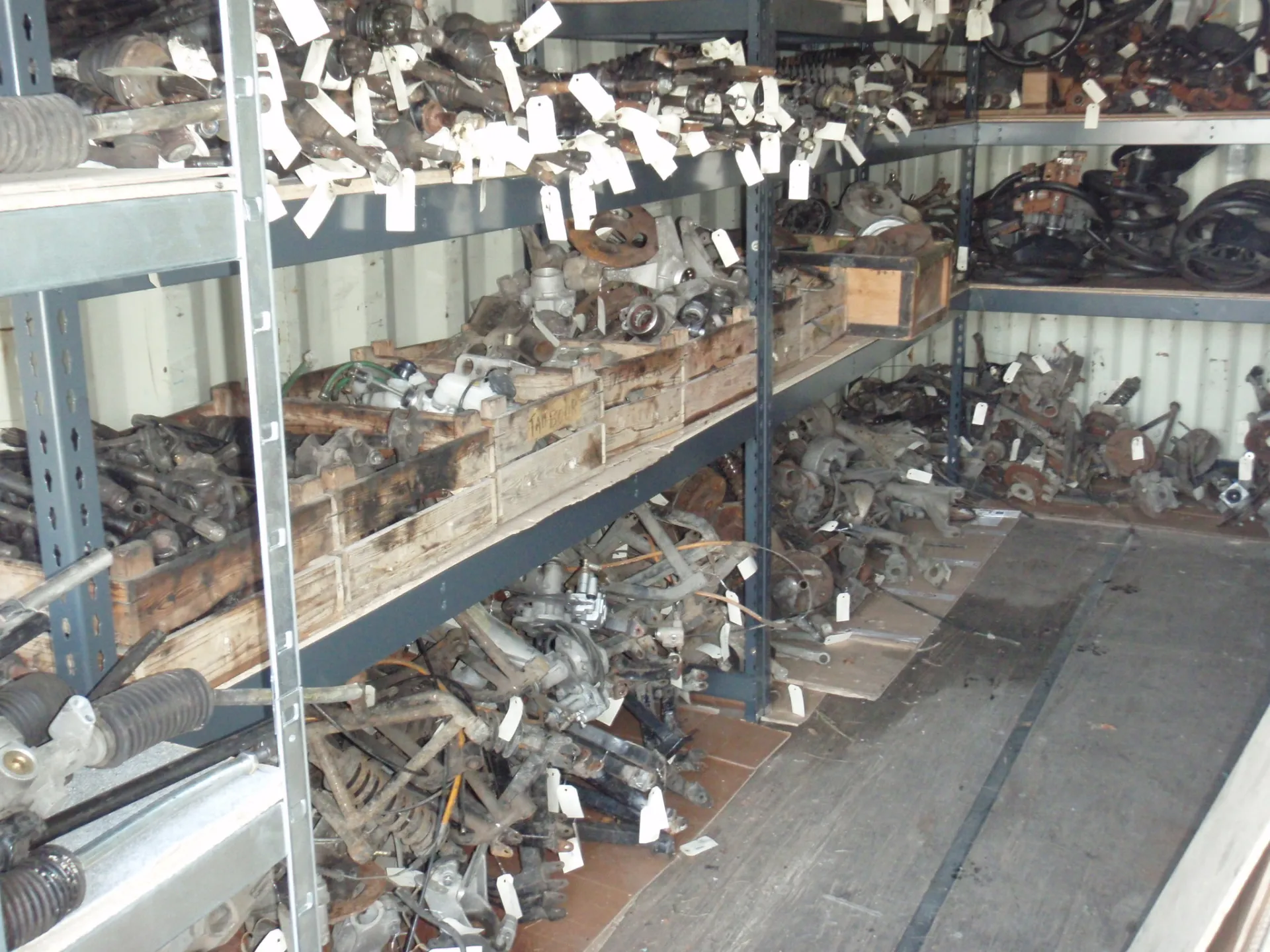 Gros DESTOCKAGE de demi-train avant pour voiture sans permis chez VSP Ligonniere VAR La Garde 83