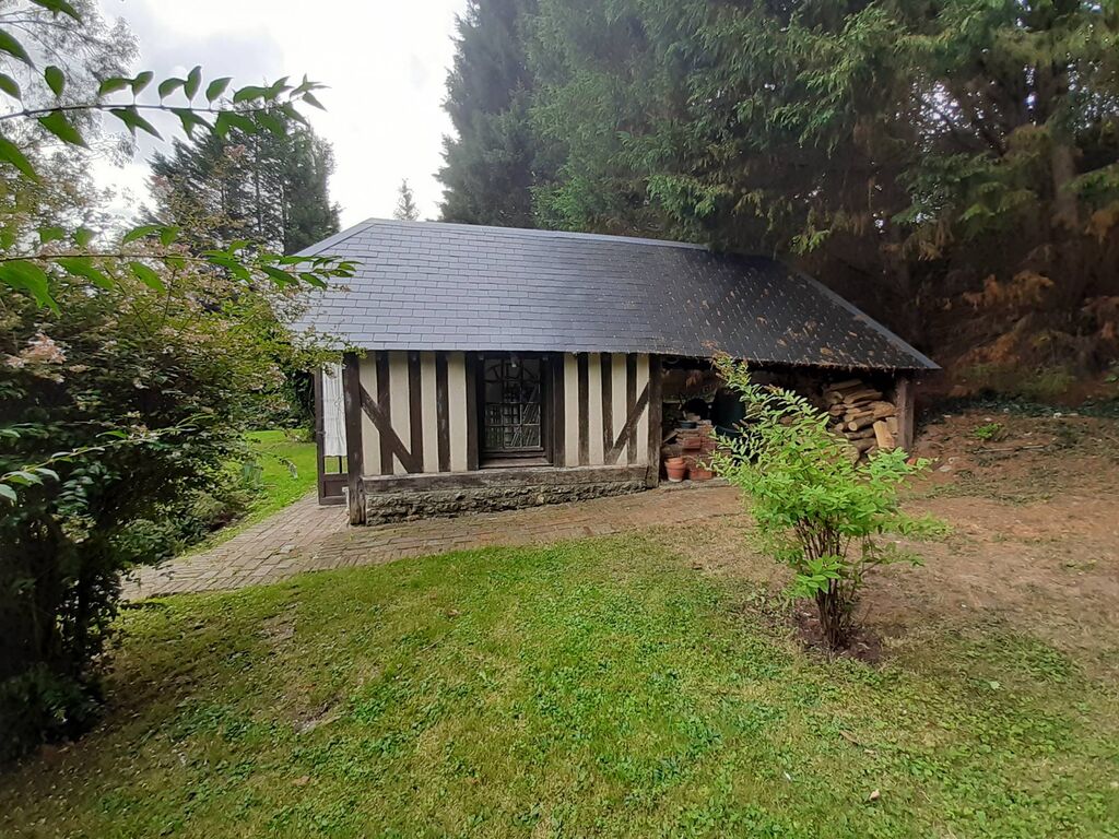 Ancien pressoir Normand, région Pont-l'Evêque, Calvados 14.