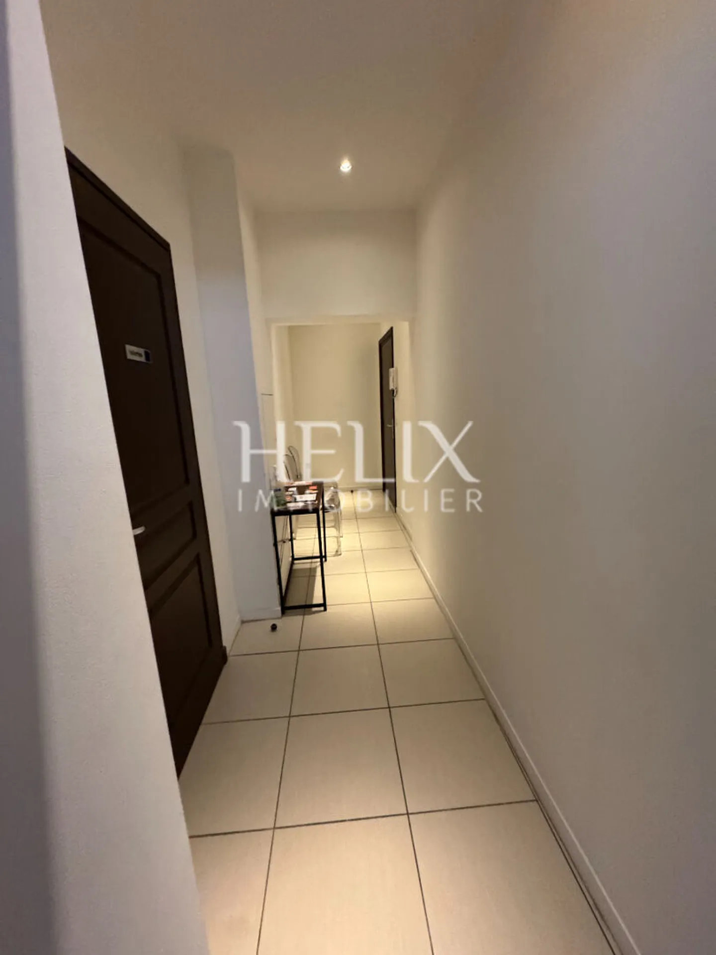 A Louer Local professionnel idéal pour kinésithérapeute, médecin, ostéopathe ou toute profession libérale