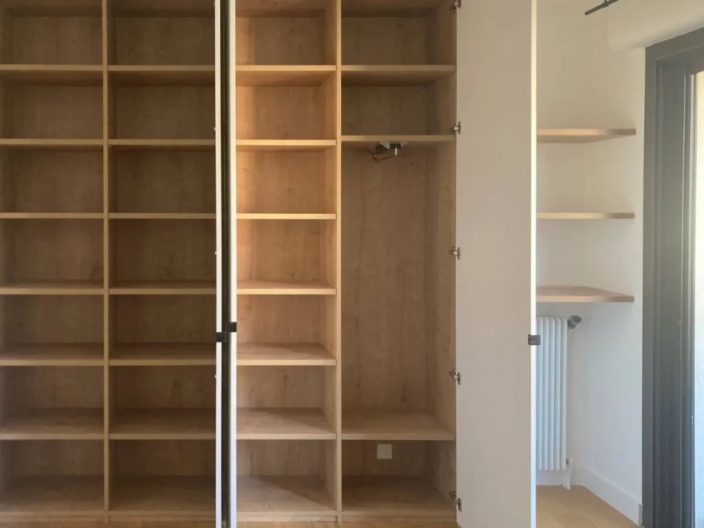 Conception et réalisation d’agencement sur mesure pour l’aménagement intérieur de maisons de particuliers à Aubagne proche Marseille