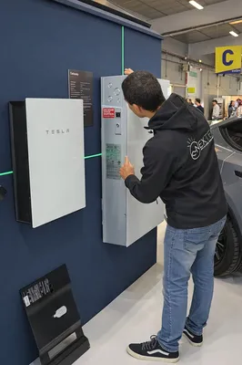 Batterie solaire : puissance vs capacité, comment bien dimensionner son stockage pour une maison en Provence ? (comparaison des batteries)