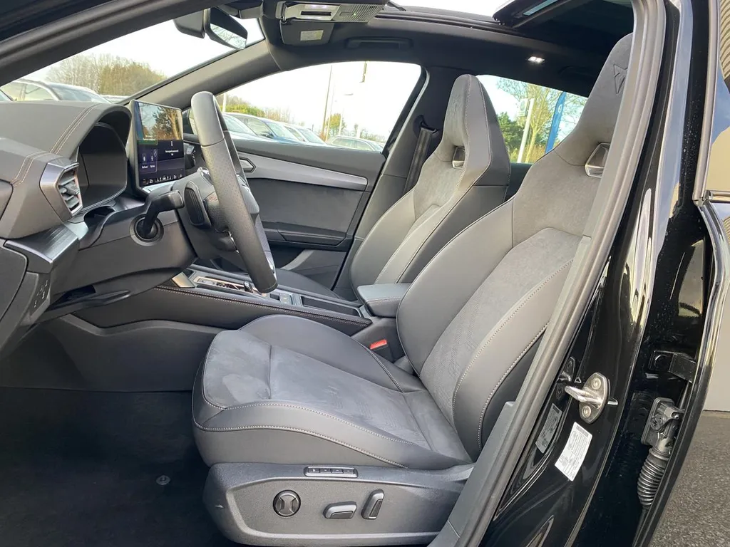 CUPRA Formentor d'occasion à vendre à proximité de Le Havre : SUV diesel automatique disponible chez Caudebec Automobiles