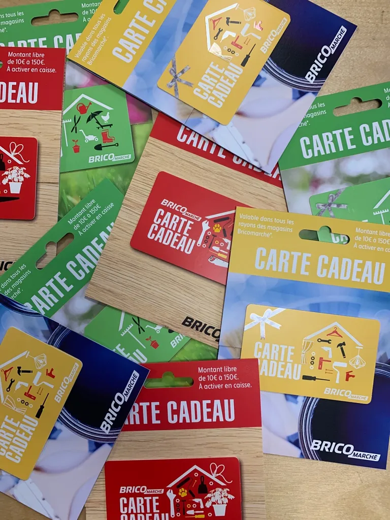 Offrir une carte cadeau en magasin de bricolage, de décoration et jardinerie