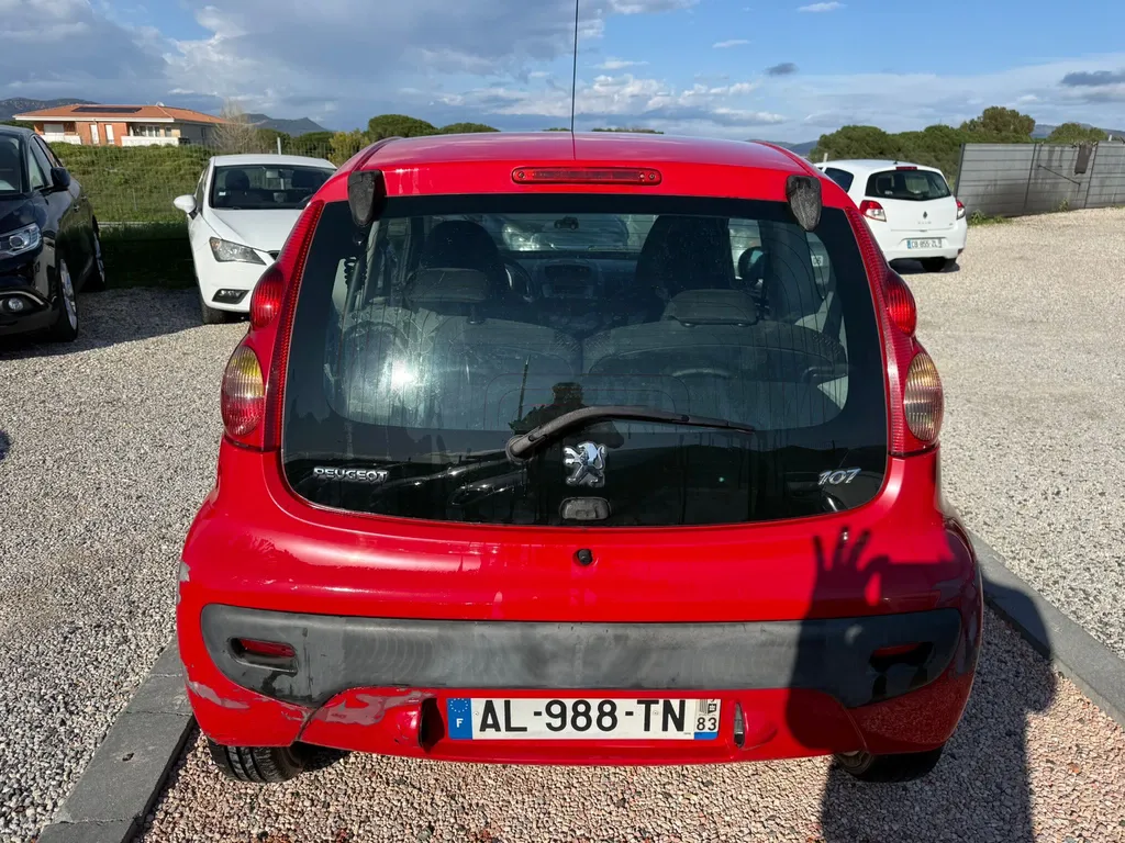 PEUGEOT 107 3 Portes 1.4 HDI 54CV 