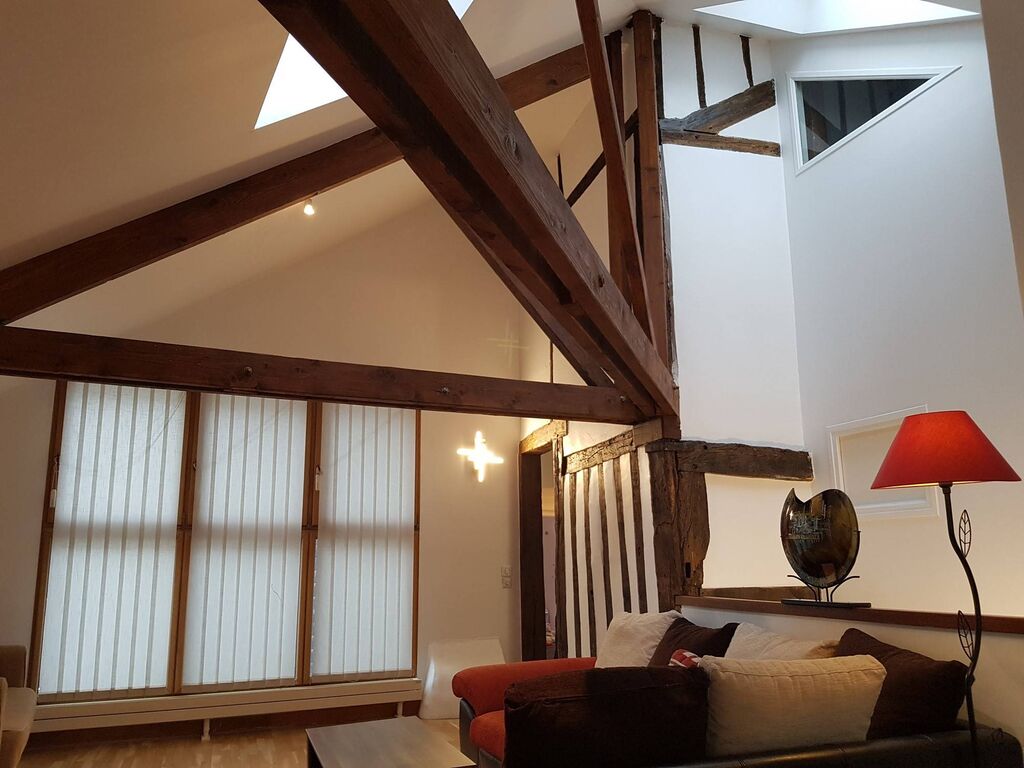 A vendre maison quatre chambres centre LISIEUX 14100 LISIEUX