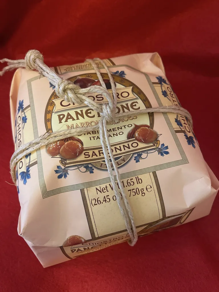 Panettone aux marrons glacés, brioche typique de noël
