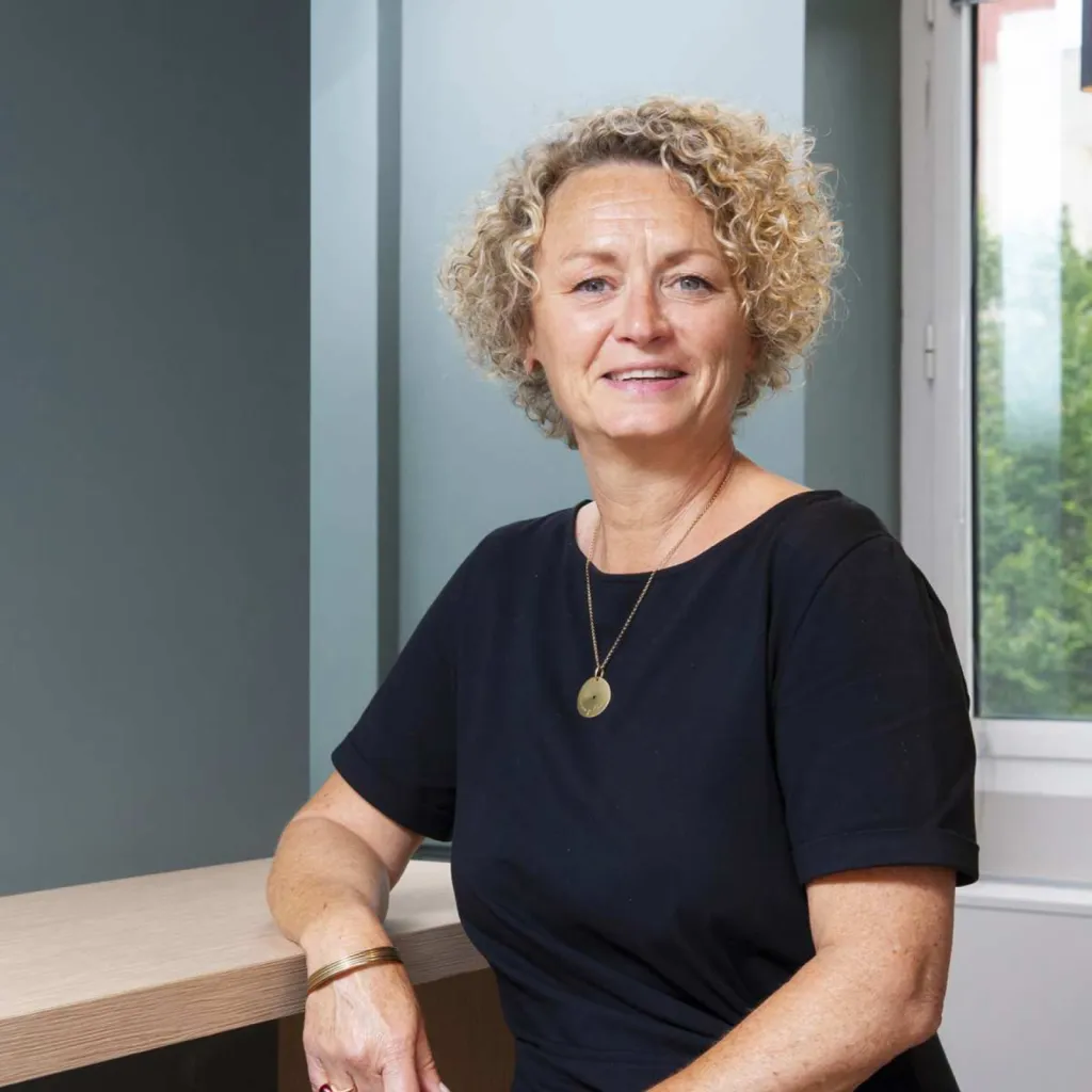 photographe corporate Lyon pour portrait en entreprise portrait individuel de chaque collaborateur