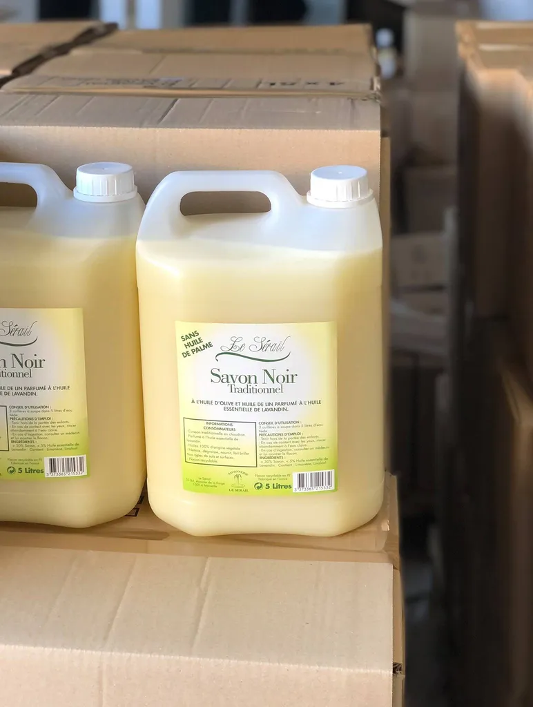 savon noir fabriqué dans une savonnerie de Marseille