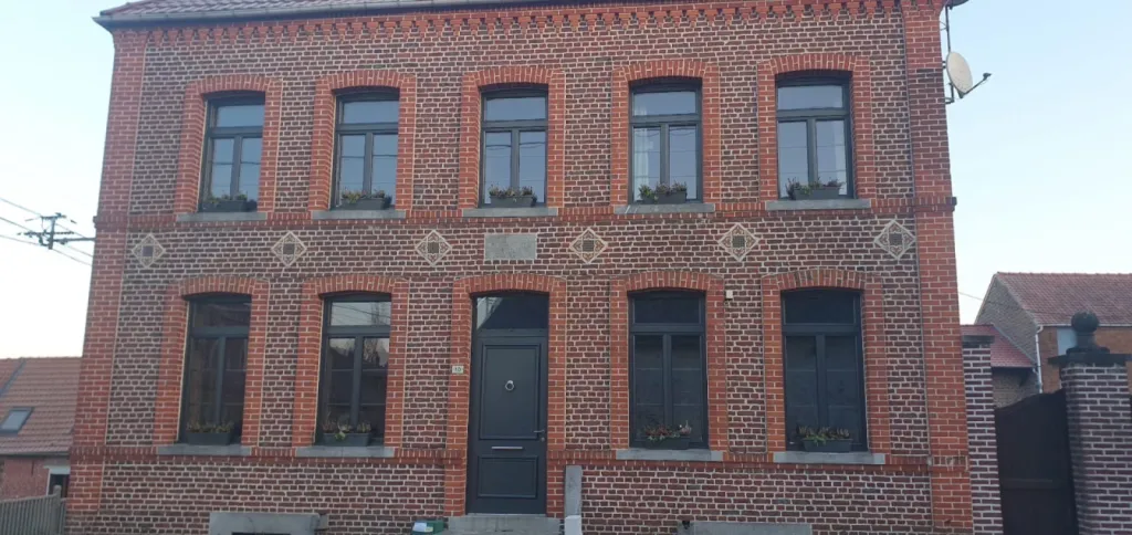 Améliorez l'efficacité énergétique de votre maison avec le remplacement de fenêtres à Le Havre (76) par entreprise RGE