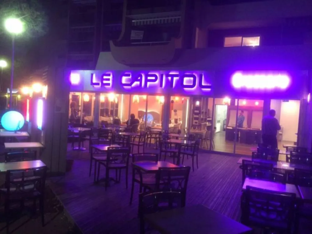 Restaurant en bord de mer à Fréjus Le Capitol