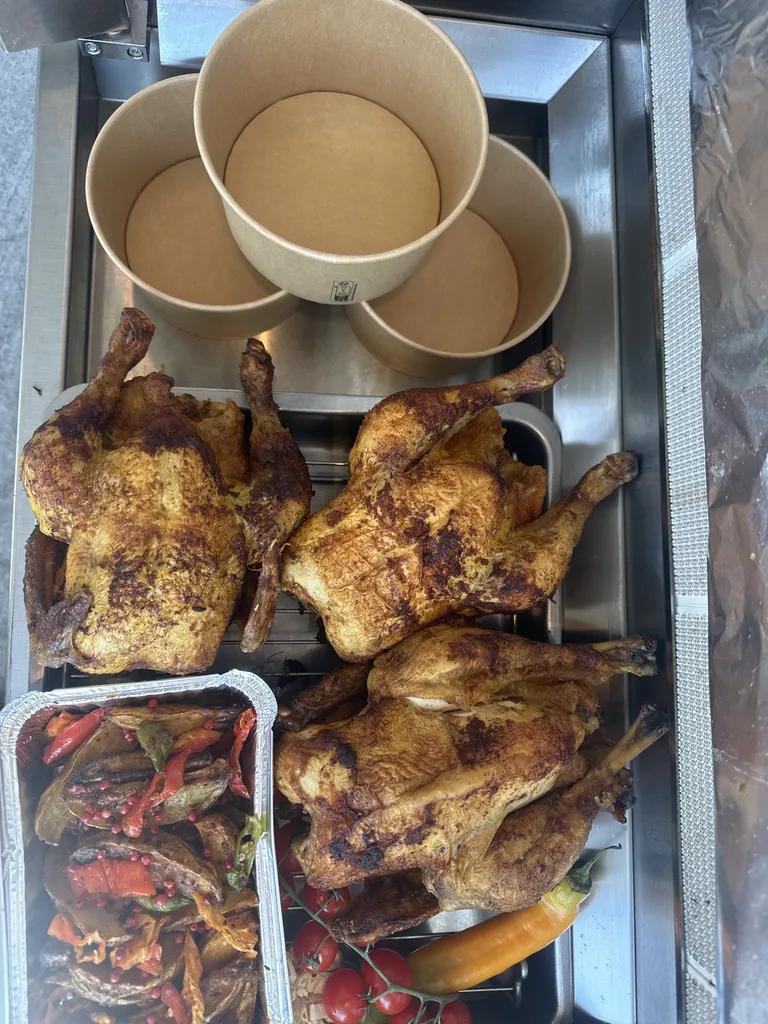 Vente de viandes prêtes à consommer pour les artisans travailleurs à Balma vers Pechbonnieu : pôle rôtisserie d'excellence et produits chauds savoureux