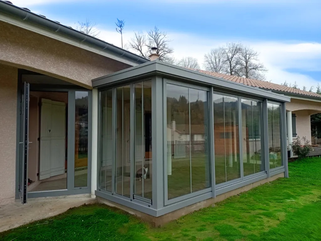pose véranda alu toiture plate Sepalumic par 3 Baies à Boen près de Montbrison dans la Loire