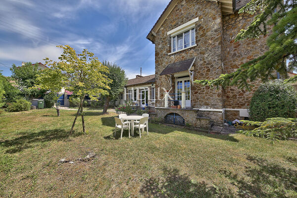 Maison Sartrouville 8P 150 m2 - Meulière