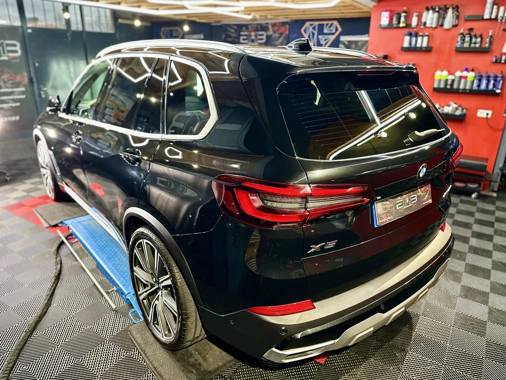 Traitement céramique Vaugneray proche de lyon spécialiste BMW X5