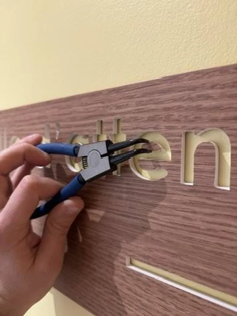 plaques signalétique en bois