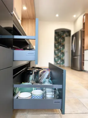 Conception et installation de cuisine haut de gamme Armony élégante et fonctionnelle sur-mesure à Toulouse, Plaisance-du-Touch, Colomiers, Tournefeuille (31)