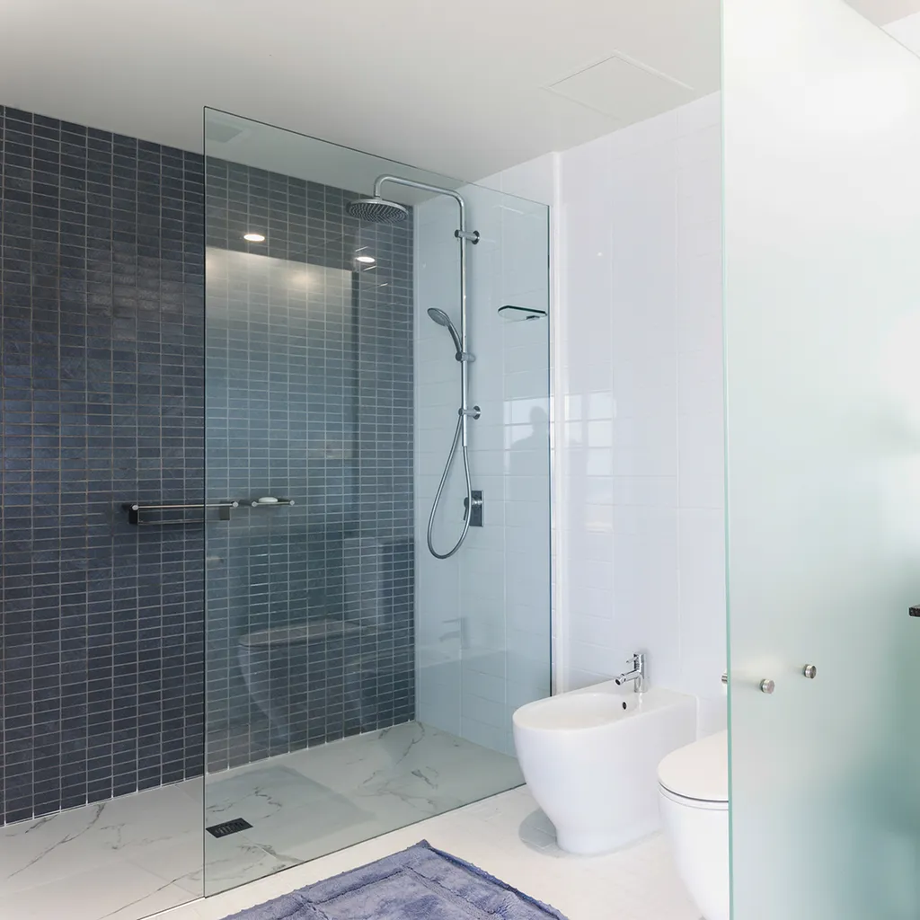 Installation douche à l'italienne senior rapide à Lille