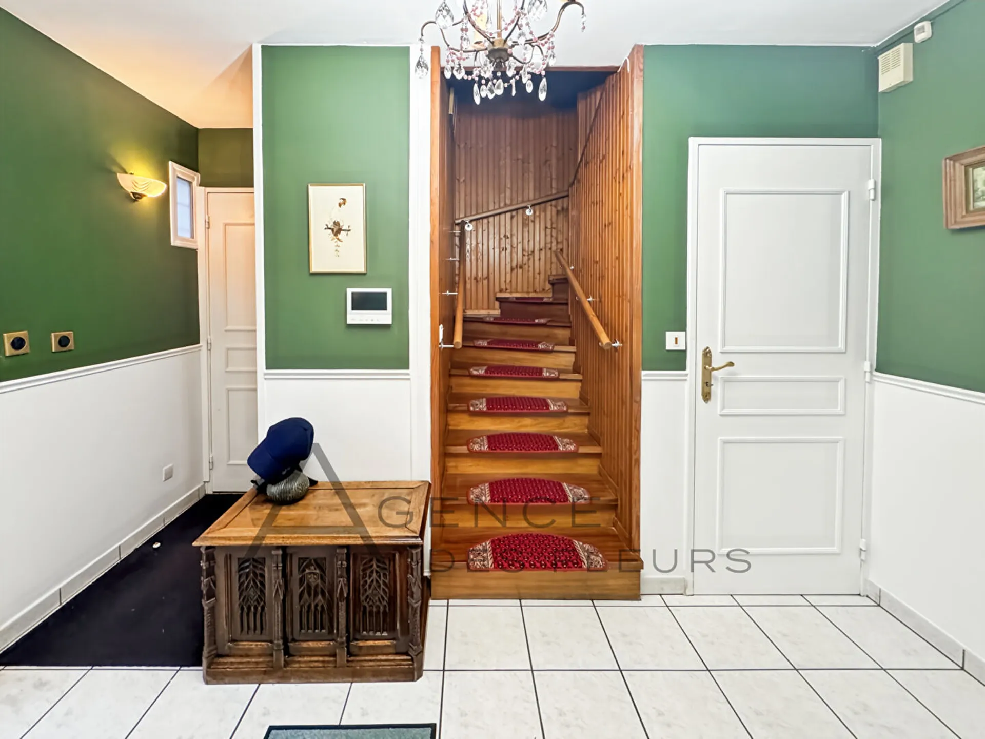 A vendre, pavillon de 112 m² édifié sur 474 m² de terrain sur la commune de Saint-Aubin-les-Elbeuf 76410