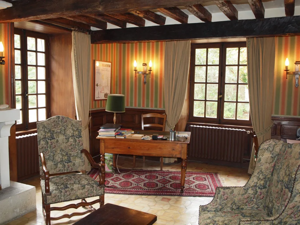 Pays de Sault, maison bourgeoise à vendre sur 27 hectares 