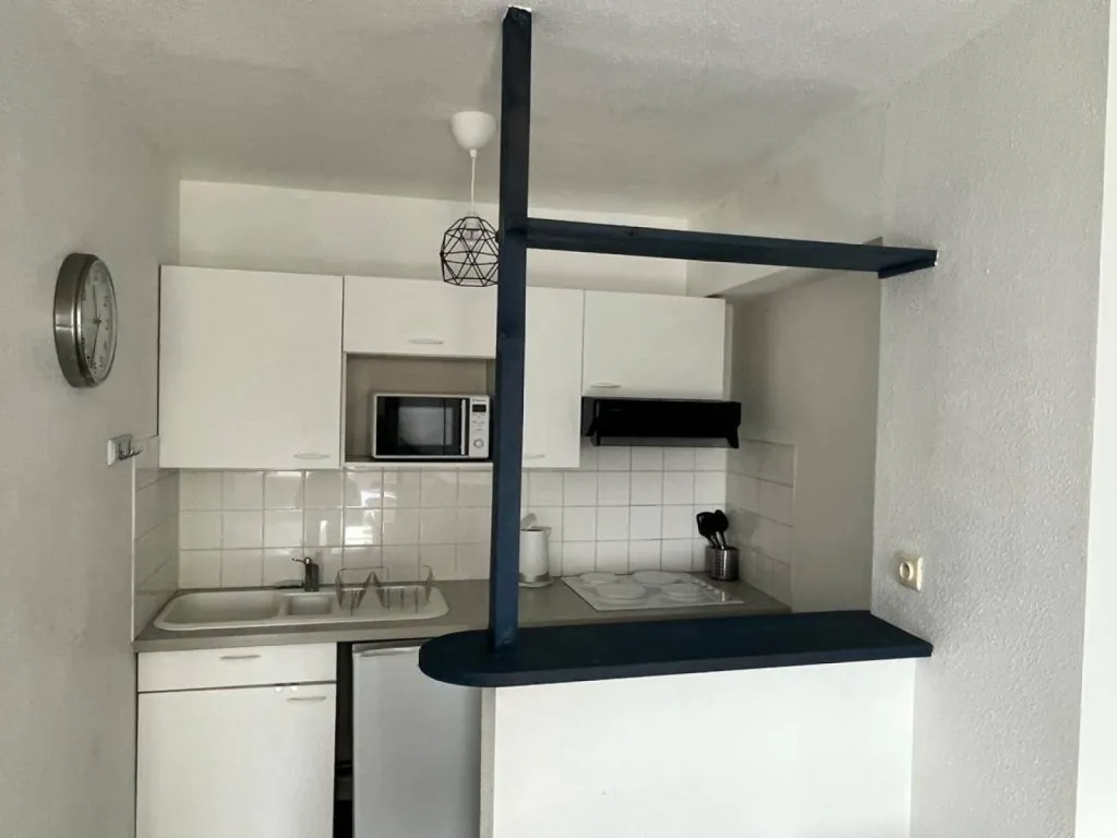 Situé au 36 rue Louis Ricard à Rouen