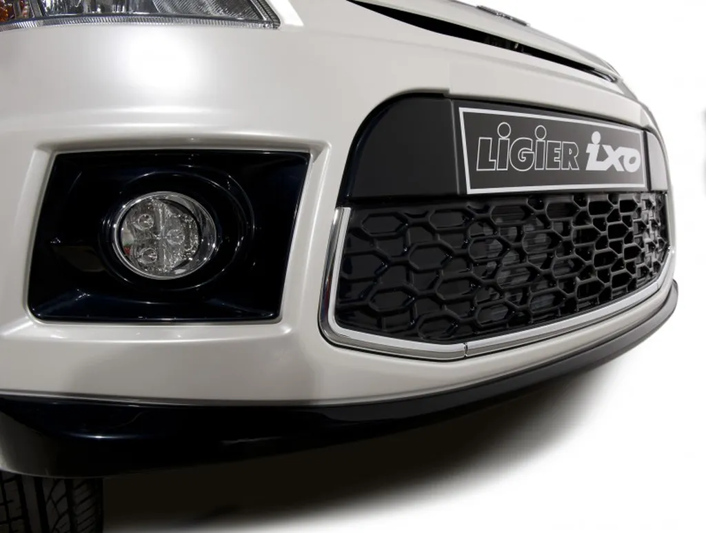 Voiture sans permis Ligier Marseille IXO Elegance DCiTronic