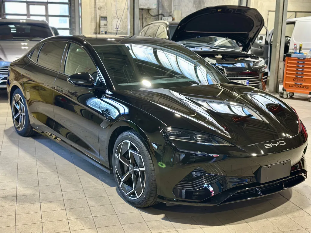 Partenariat BYD – Traitement céramique et detailing haut de gamme à Lyon proche Ecully 