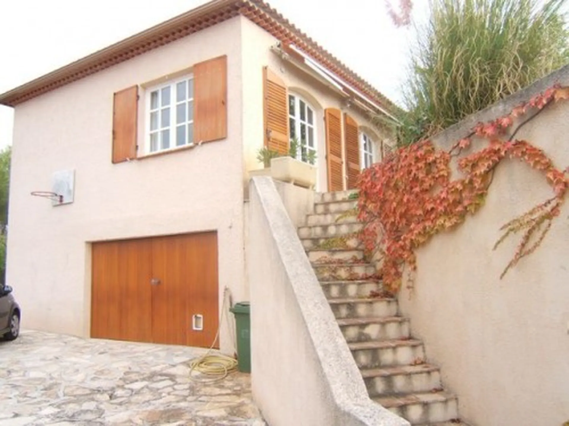 Trouver une villa 5/6 Roquefort La Bédoule