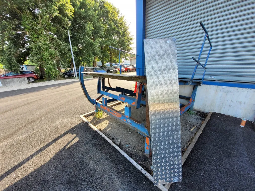 Rampe en aluminium supportant des charges lourdes en gironde à cestas