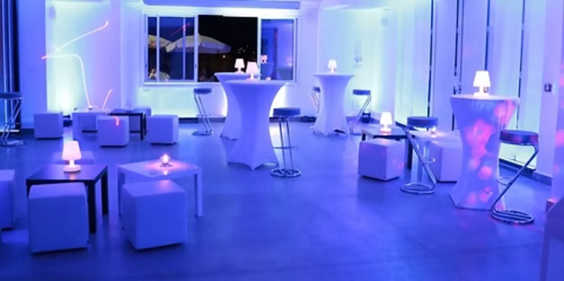 POUF BLANC LOUNGE 45X45 CM