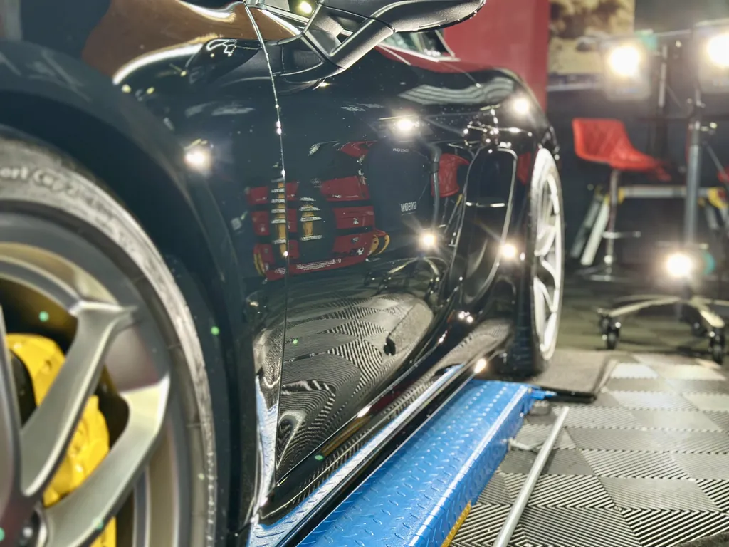 Traitement céramique by EMB DETAILING spécialiste Porsche sur Lyon 