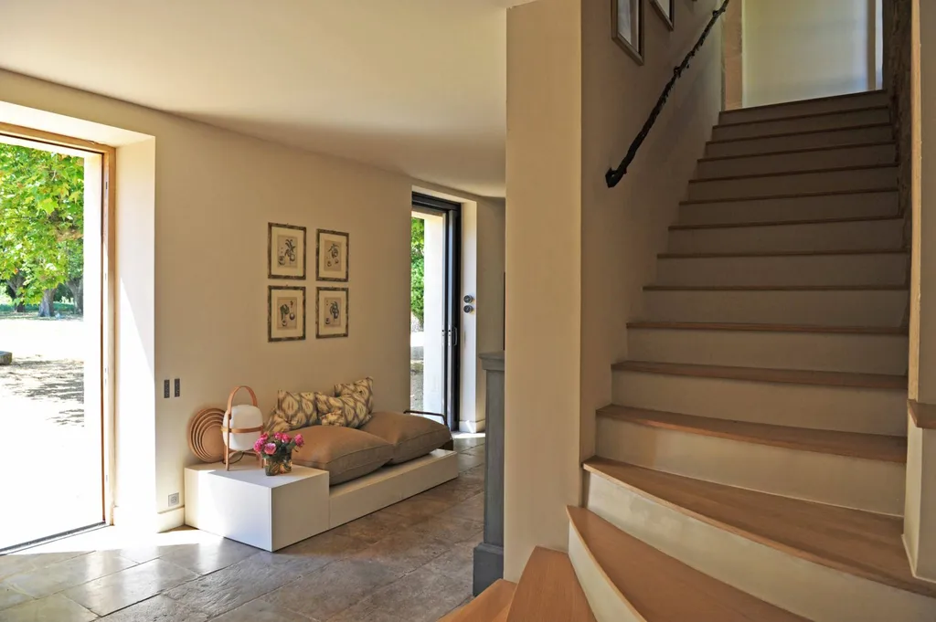 Saint-Rémy-de-Provence, exceptionnelle propriété agricole sur 11 hectares   