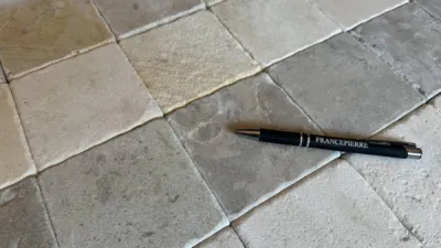 Producteur de pierre de Dordogne, fabricant de dallage en pierre naturelle entre Bordeaux et Périgueux. Nouvelle Aquitaine