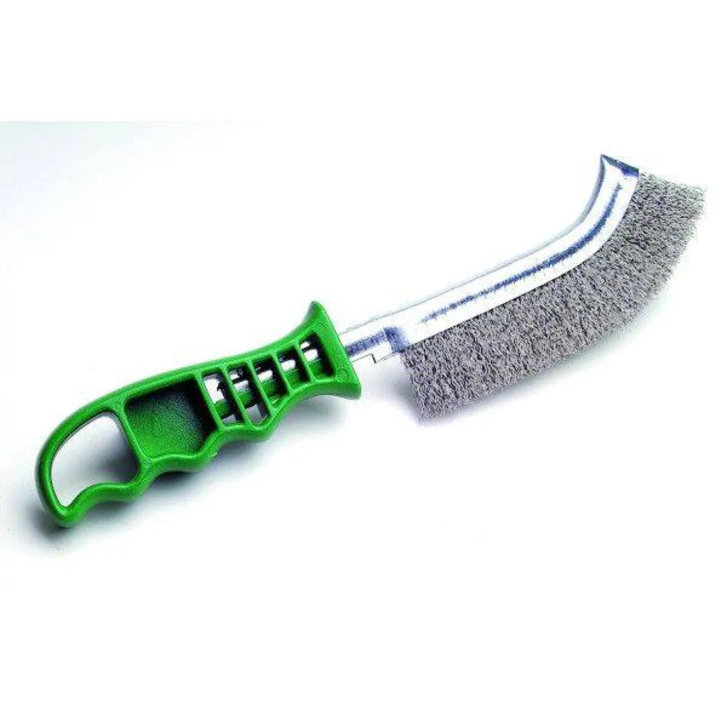 Brosse spid inox permettant de nettoyer la rouille sur le métal - Groupe DBP - Saint-Priest (69)