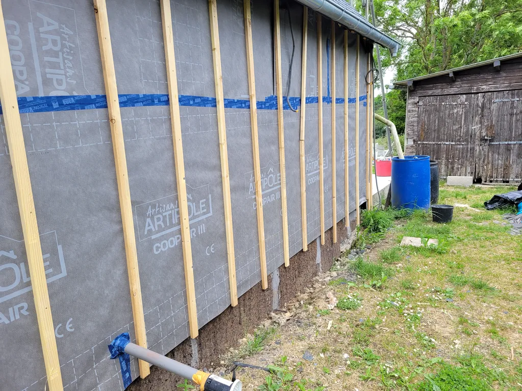 Isolation mur proche 76190 Yvetot
