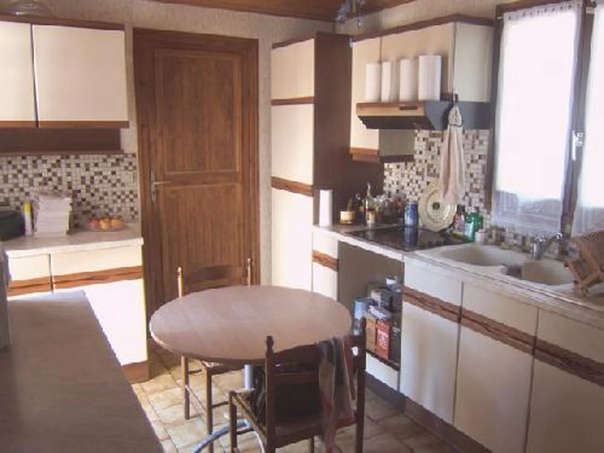 Vente maison Roquefort La Bédoule de plain pied au calme proche commodités