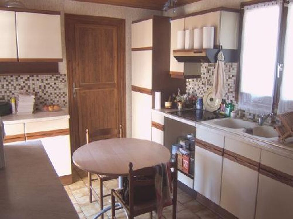 Vente maison Roquefort La Bédoule de plain pied au calme proche commodités