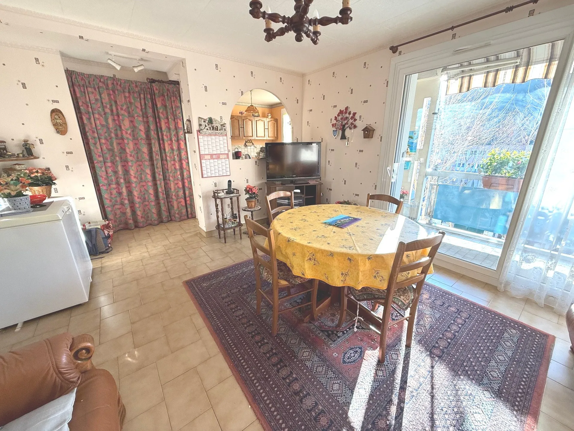Vue dégagée pour ce T4 à vendre à Carnoux en Provence