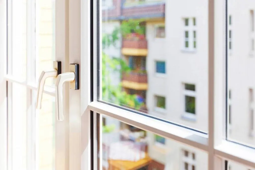 Devis installation de fenêtres double vitrage à Charbonnières-les-Bains