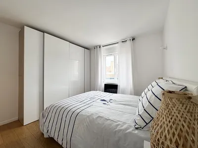 A louer en exclusivité à Saint Germain en Laye, un bel appartement meublé deux pièces de 38,11M2 situé au 3ème étage d'un immeuble bien entretenu.
