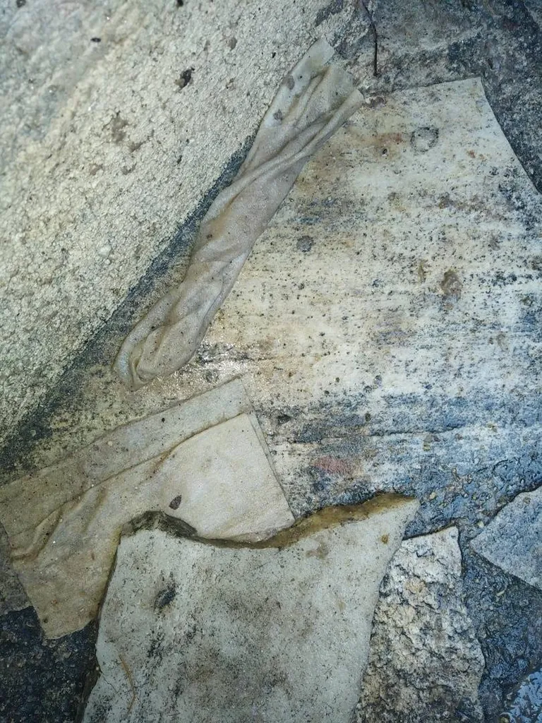 Débouchage canalisation lingettes Pertuis