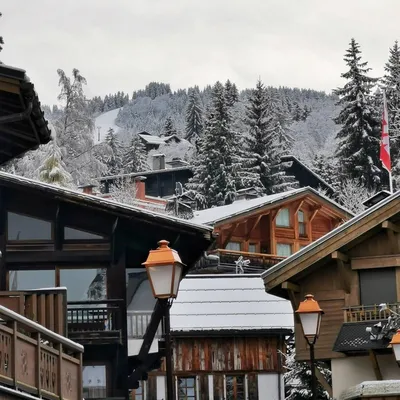 Reserver votre VTC Van 7 places, Berlines, Mini-Bus 20 places sur la station de ski de Megève en Haute Savoie
