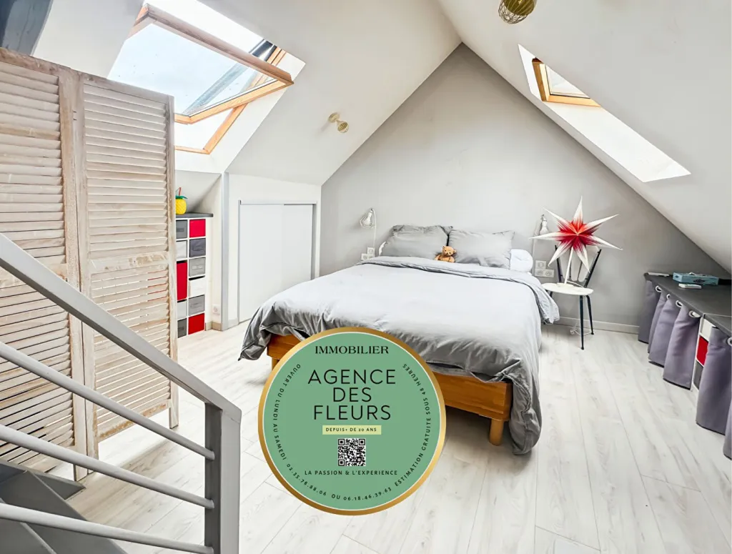 A acheter maison - 5 pièces de 108 m2 édifiée sur 359 m² de terrain clos arboré sur la commune de TOURVILLE LA RIVIERE 76410