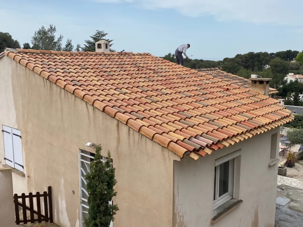 toiture avec nettoyage vers aix en provence