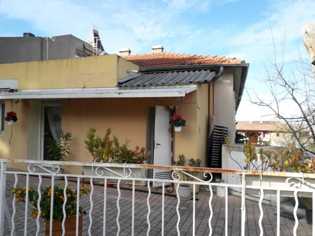 Entreprise tous corps état pour gainage d'une cheminée sur Aubagne